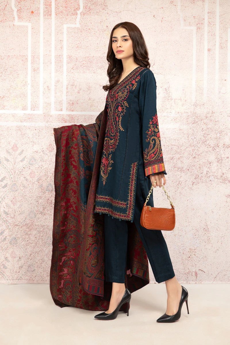 Mbroidered Fabrics Maria B Unstitched Lawn Collection